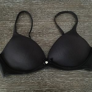 Body by Victoria, no wire black bra